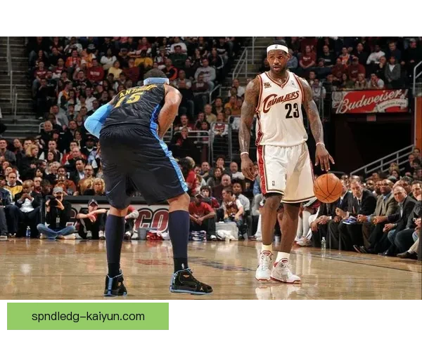 安东尼在最新一场比赛中的表现分析与数据解读