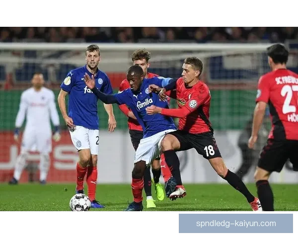 勒沃库森反击效率持续提升，近期表现稳健引人关注