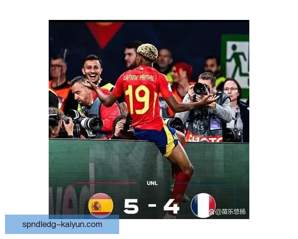 姆巴佩在竞争激烈的金球奖评选中表现稳健，备受关注现